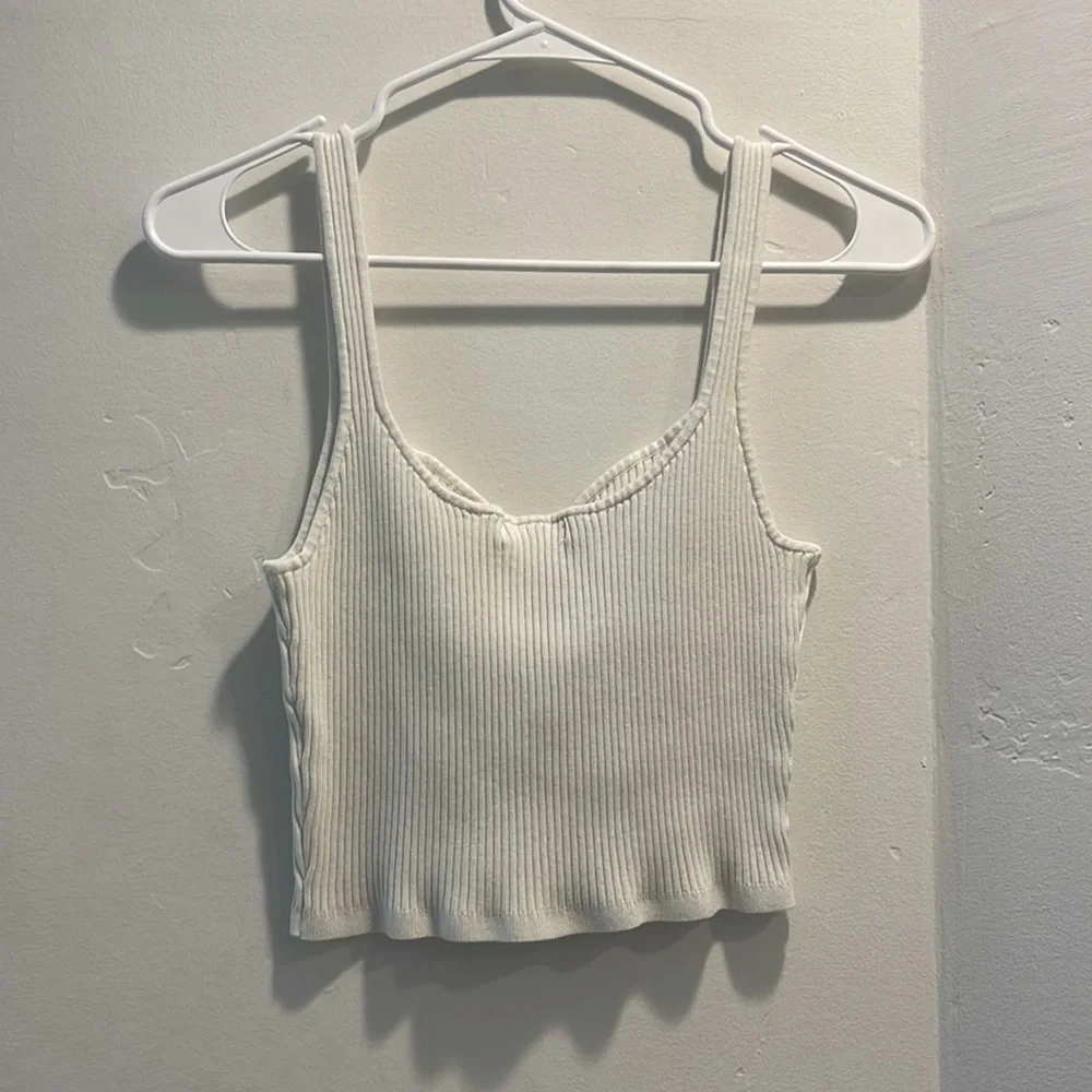 H&M Ribbed Tank - Picture 3 of 3